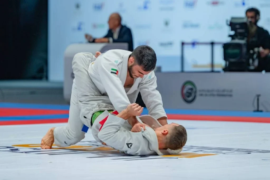 الإمارات ترفع رصيدها إلى 62 ميدالية في مونديال الجوجيتسو