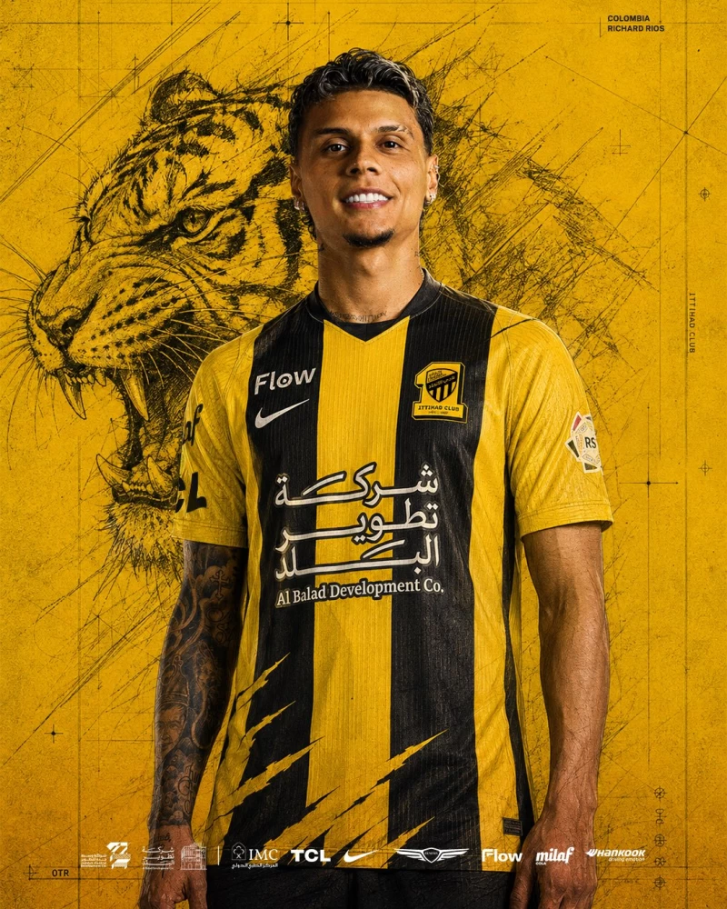 ريوس والحاج موسى يدعمان اتحاد جدة قبل صدام النصر
