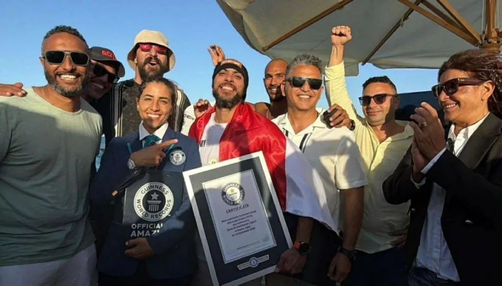 رقم مصري جديد فى جينيس للقدرة على التحمل تحت الماء
